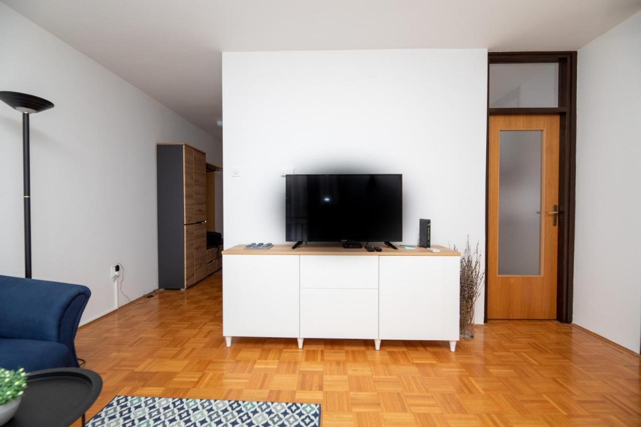Appartement Iva à Zagreb Extérieur photo
