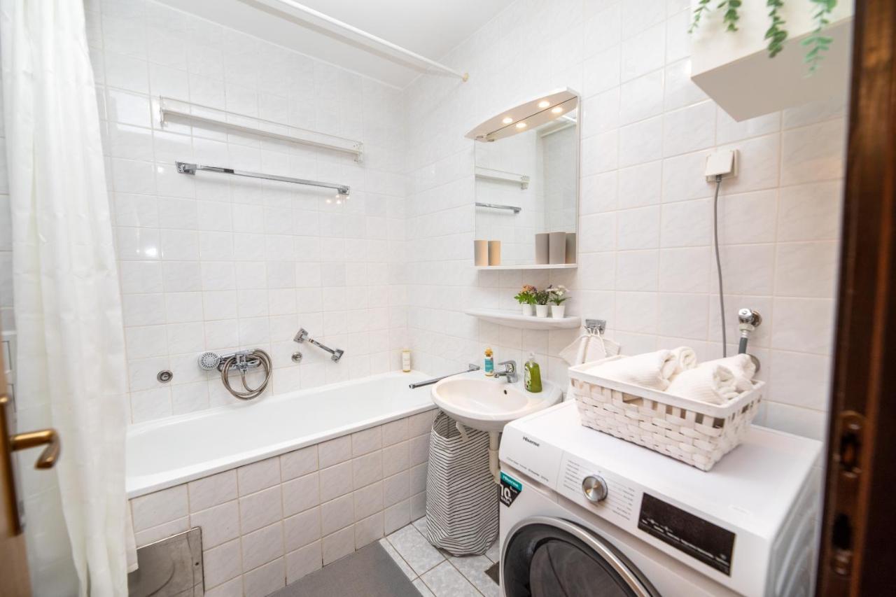 Appartement Iva à Zagreb Extérieur photo